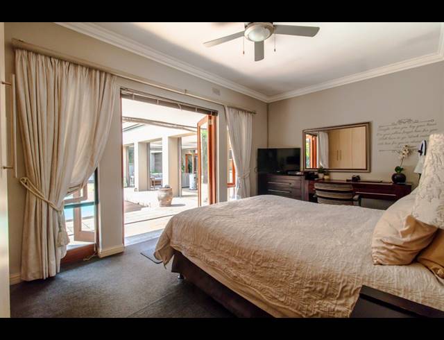 5 BEDROOM HOUSE FOR SALE IN GLENVISTA